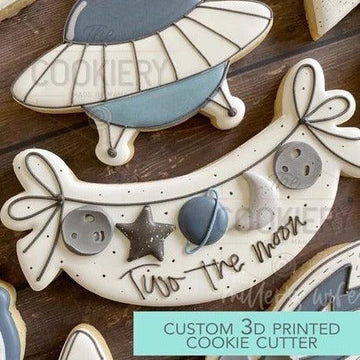 5" Bunting Banner Cookie Cutter - Designer Cookies ® STUDIO