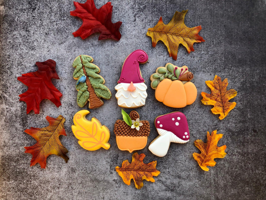 Fall Woodlands // Advanced beginner class * SEPTEMBER 15th * - Designer Cookies ® STUDIO